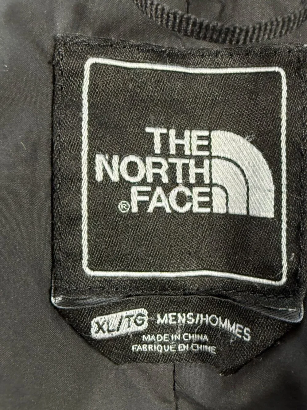 The North Face 700 Down Men's XL Black Nylon Puffer Jacket